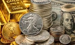 Haftanın ilk gününde altın piyasası nasıl açıldı? Gram ve çeyrek altın kaç liradan işlem görüyor?