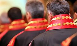 Çok sayıda hakim ve savcının görev yeri değişti