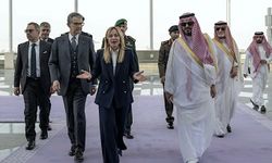 İtalya Başbakanı Meloni Körfez turuna çıktı!