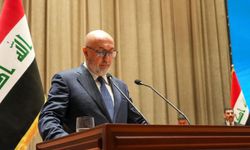 Irak'ın yeni Cumhurbaşkanı görevi devraldı!