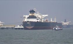 Hürmüz Boğazı'nda 4 gemi ABD ablukasını deldi!