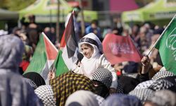 İstanbul'da Mevlid-i Nebi coşkusu fotoğraf karelerine yansıdı!