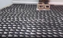 İki ilde binlerce silah ele geçirildi