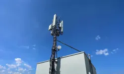 KDK devreye girdi: Evin önündeki baz istasyonu kaldırıldı