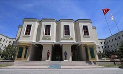 Onursal Adıgüzel görevinden uzaklaştırıldı