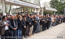 Okul saldırılarında hayatını kaybedenler için gıyabi cenaze namazı kılındı!