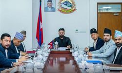 Nepal'de tatil kararı!