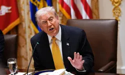 Haydut Trump tehdit etti: İran'dan sonraki hedefimiz..