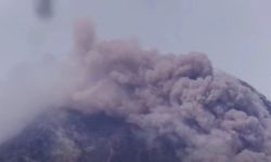 Filipinler’de Mayon Yanardağı’nda alarm sürüyor