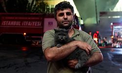 Başakşehir'de kolonya imalathanesinde çıkan yangın söndürüldü