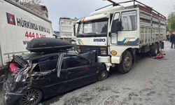 Freni boşalan kamyon 8 araca çarptı!