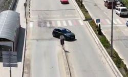 Denetimden kaçarken ters yöne girdi!