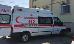 Çöp toplama kamyonuna sıkışan işçi hayatını kaybetti