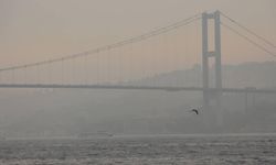 İstanbul’da yoğun sis: Vapur seferleri iptal oldu