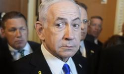 Yolsuzluktan yargılananıyordu! Netanyahu'nun duruşması başlamasına saatler kala sıcak gelişme