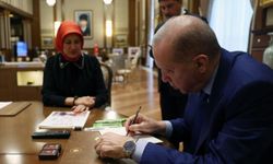 Cumhurbaşkanı Erdoğan Kızılay'a kurban bağışı yaptı