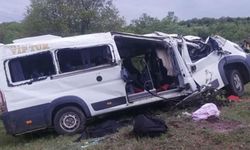Yozgat'ta feci kaza: Servis devrildi, 2 öğrenci ve sürücü öldü
