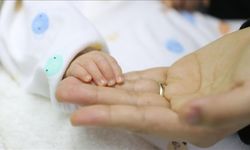 Sözleşmeli personelin doğum sonrası iznini artıran düzenleme
