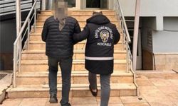 Aranan firari sahte kimlikle yakalandı!