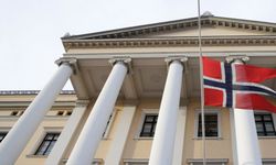 Norveç vatandaşlık şartlarını sıkılaştırıyor