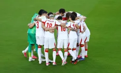 Türkiye futboluna eleştiri yağmuru: Bu kadar para nereye gidiyor?