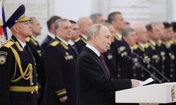 Putin: Batı, Rusya'ya karşı savaşa hazırlanıyor