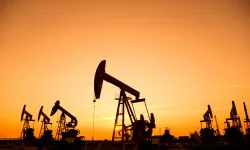 Petrol yine yükseldi
