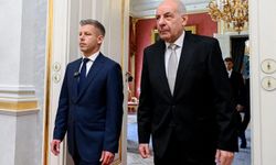 Macaristan'da cumhurbaşkanını görevden almak için anayasa değişikliğine gidiliyor!