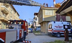 Güneş enerjisi sistemini tamir etmek için çatıya çıkan kişi öldü!