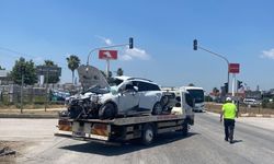 Tır kazası: İki otomobile çarptı çok sayıda kişi yaralandı!