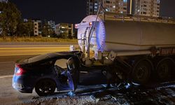 Adana'da feci kaza: Tankere çarpan sürücü hayatını kaybetti, 2 çocuk yaralandı