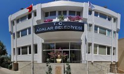 Adalar Belediyesi'ne 'yolsuzluk' operasyonu: Belediye Başkanı Ali Ercan Akpolat gözaltında