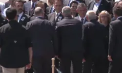 Kılıçdaroğlu ve Özel ilk kez yan yana geldi, tokalaştı