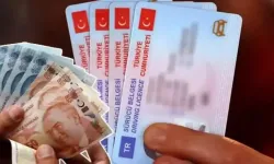 Araç Kullanırken Oynayanlara Kötü Haber: İkinci Kez Yapanın Ehliyetine El Konulacak!