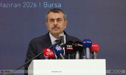Milli Eğitim Bakanı Tekin: Sosyal medya gençleri milli ve manevi değerlerden uzaklaştırıyor!