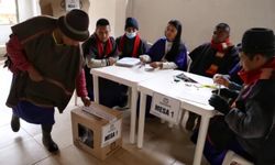 Kolombiya'da halk sandık başında!