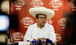 Sanchez 2. turda öne geçti!