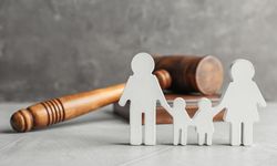 Aile Kavramını Yok Ediyorlar! Anne Ve Baba Kelimeleri Yasaklanıyor