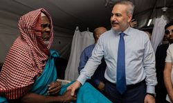 Bakan Fidan, Bangladeş'teki mülteci kamplarını ziyaret etti!