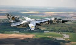 Bombardıman uçağı düştü: 2 pilot öldü