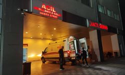 Husumetlilerin kavgası kanlı bitti: 1 Kişi ağır yaralandı!!