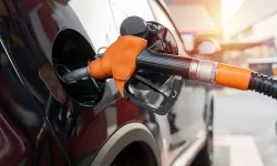Benzine büyük zam geliyor