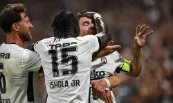Beşiktaş UEFA Avrupa Ligiinde tur kapısını araladı