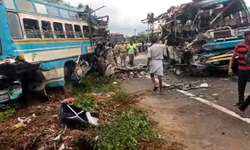 Hindistan'da otobüs kazası: 6 ölü, 22 yaralı!