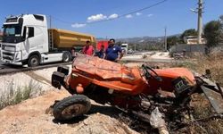 TIR ile traktör çarpıştı: 2 ölü