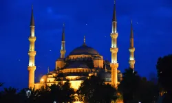 Türkiye genelindeki tüm camilerde sela okundu