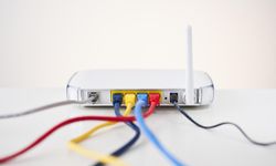 Wi-Fi'niz yavaşsa bunu deneyin: İnterneti hızlandırmanın 2 yolu