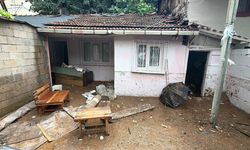 Kocaeli'de sağanak su baskınlarına neden oldu