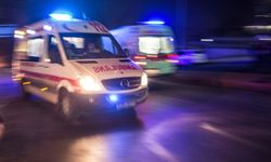 Kamyonet uçuruma yuvarlandı: 3 ölü, 2 yaralı var