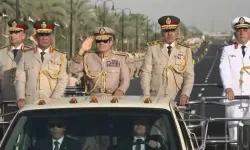Pentagon'dan daha büyük.. Sisi, Octagon'u açtı
